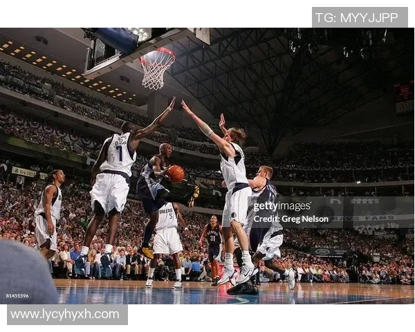 2016年NBA季后赛灰熊与马刺激战回顾分析与精彩瞬间盘点