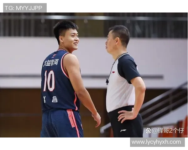 CBA广东队与深圳队激战正酣赛季关键之战引发球迷热议